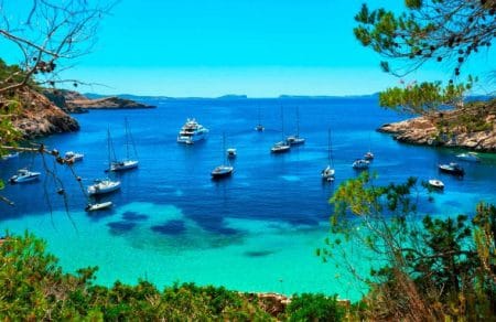 Vuelos baratos de Valencia a Ibiza desde tan solo 26€ Vuelos Valencia Ibiza | easyDest.com