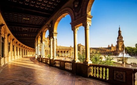 Vuelos baratos de Santiago a Sevilla desde tan solo 29€ Vuelos Santiago Sevilla | easyDest.com