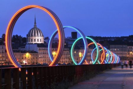 Vuelos Sevilla Nantes | easyDest.com