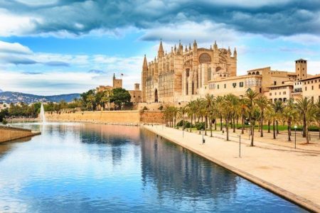 Vuelos baratos de Santiago a Palma de Mallorca desde tan solo 24€ Vuelos Santiago Mallorca | easyDest.com