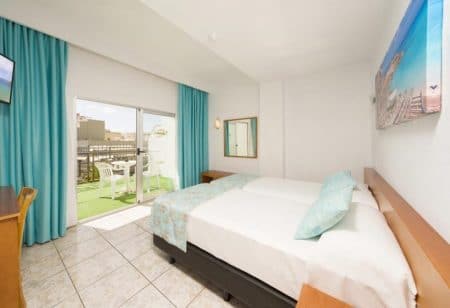 Hoteles baratos en Ibiza