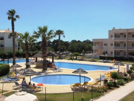 Semana Santa en Portimao, Algarve: Maravilloso apartamento en Portimao por tan solo 30€ la noche por persona hoteles en Portimao