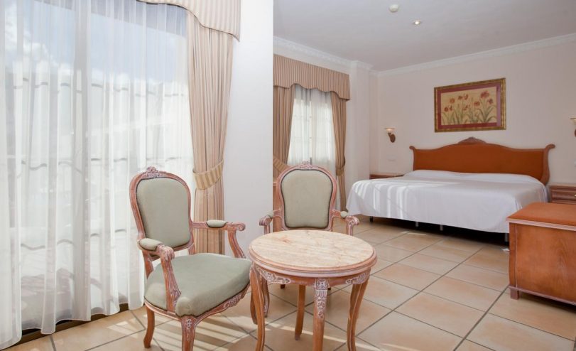 Gran Hotel Benahavis - Tratamiento de ventana