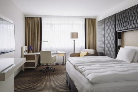 Disfruta del verano en Berlín en un hotel 5* por tan solo 47€ la noche por persona pullman berlin schweizerhof