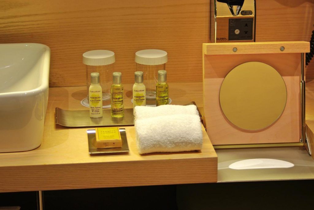 DoubleTree by Hilton Hotel Girona - Doble árbol
