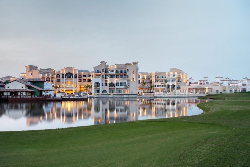 Doble árbol - DoubleTree by Hilton La Torre Golf & Spa Resort