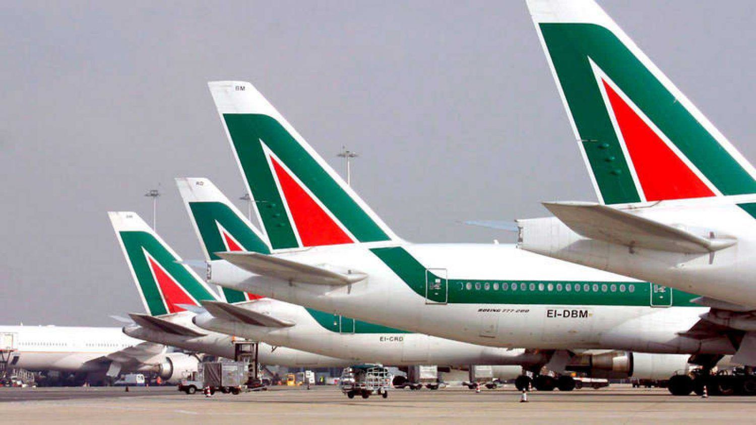 Alitalia equipaje de mano: normas 2022