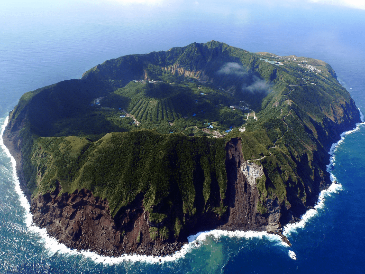 Paisajes: Isla de Aogashima