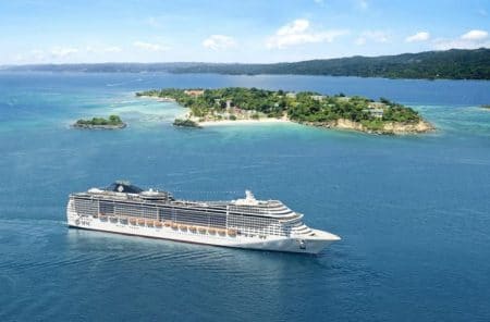 ¡Gran Oferta de Crucero! 8 días en el Mediterráneo y disfruta de las influencias Arabes y Griegas por solo 299€ msc-divina_1