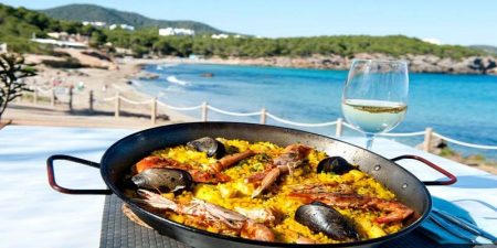¿Dónde comer en Ibiza? Tierra descubierta por Hippies donde-comer-en-ibiza